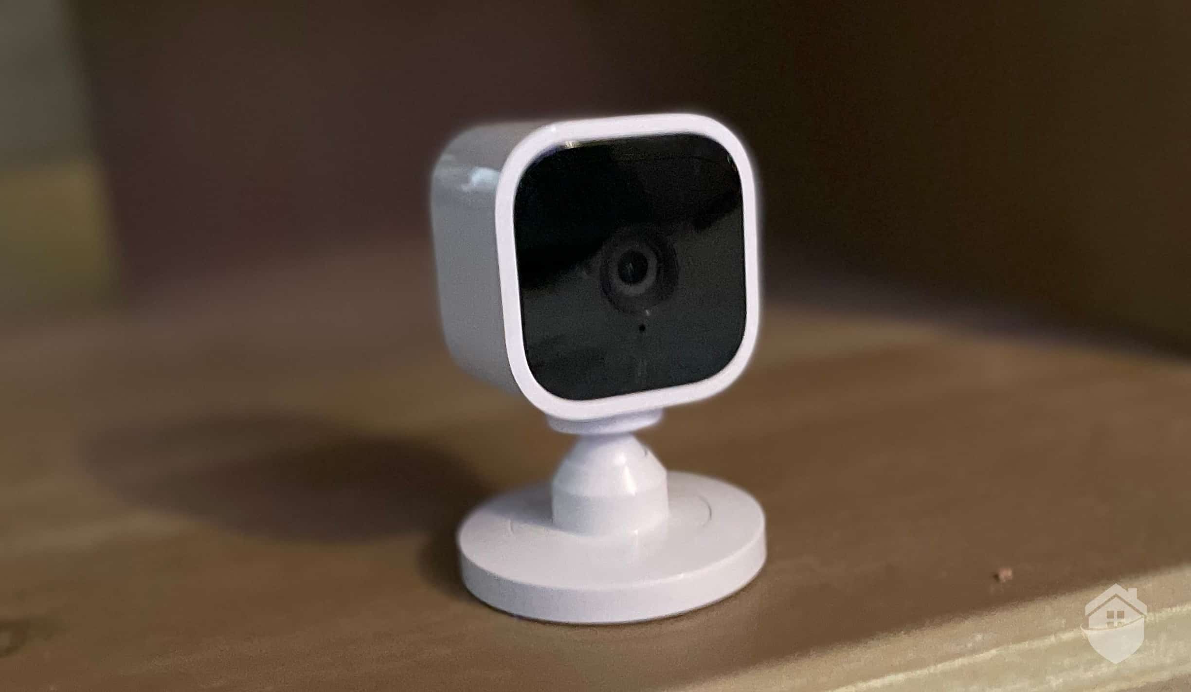 Blink Mini on Table